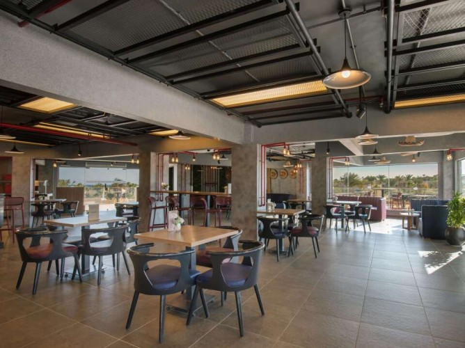 Hurghada Long Beach Resort - Immagine 4