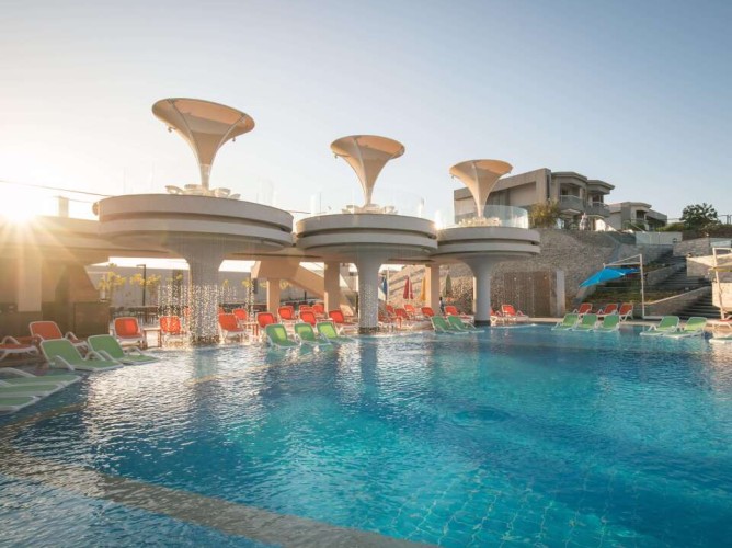 Hurghada Long Beach Resort - Immagine 6