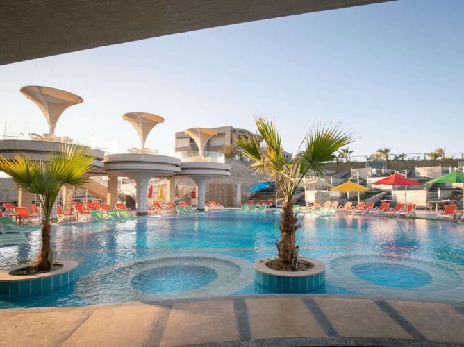Hurghada Long Beach Resort - Immagine 9