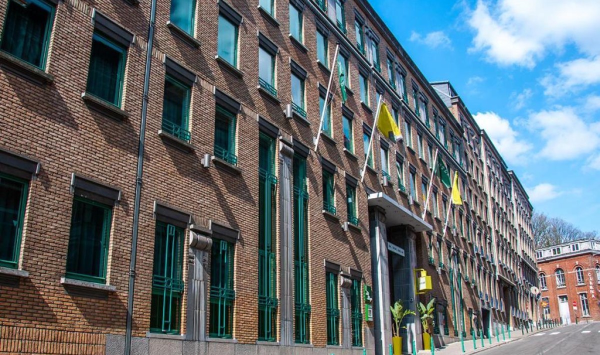 B&B HOTEL Brussels Centre Louise - Immagine 1