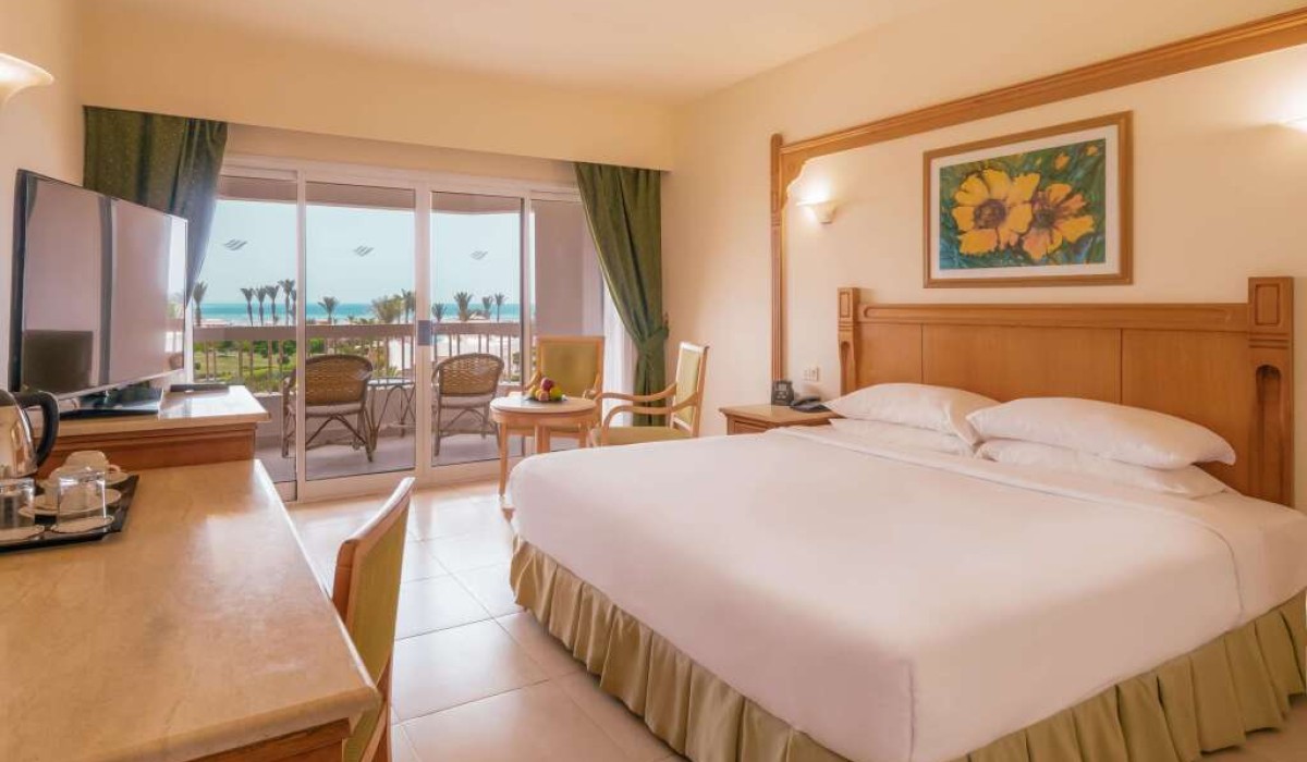 Hurghada Long Beach Resort - Immagine 3