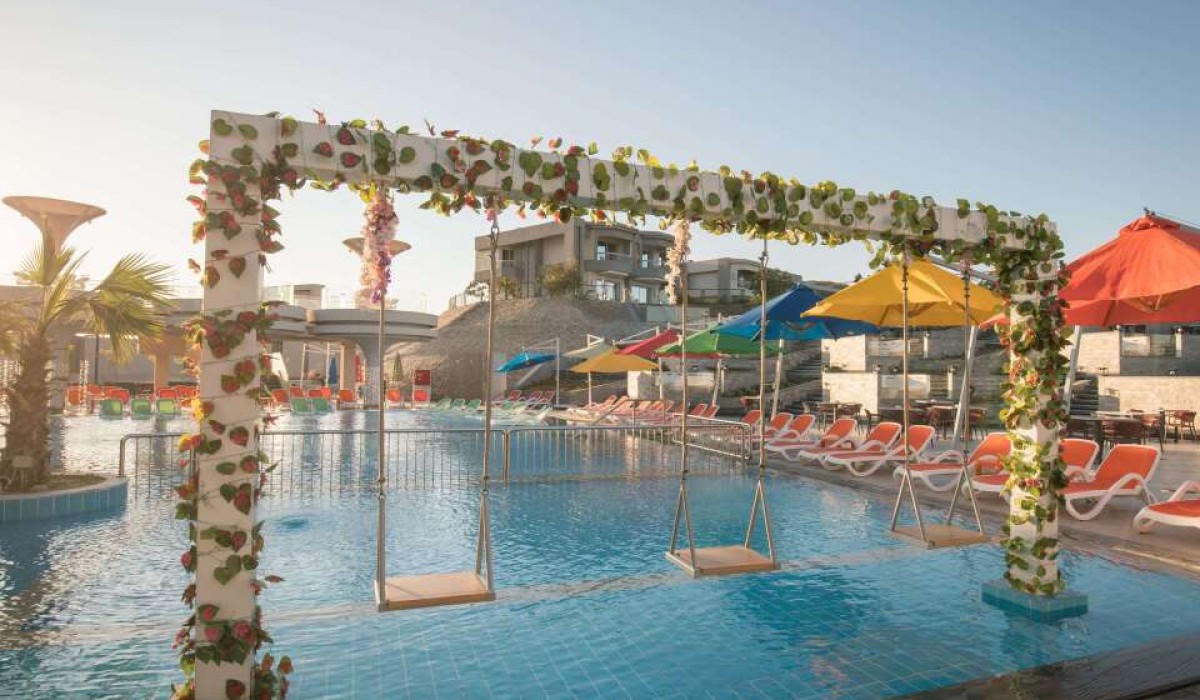 Hurghada Long Beach Resort - Immagine 8