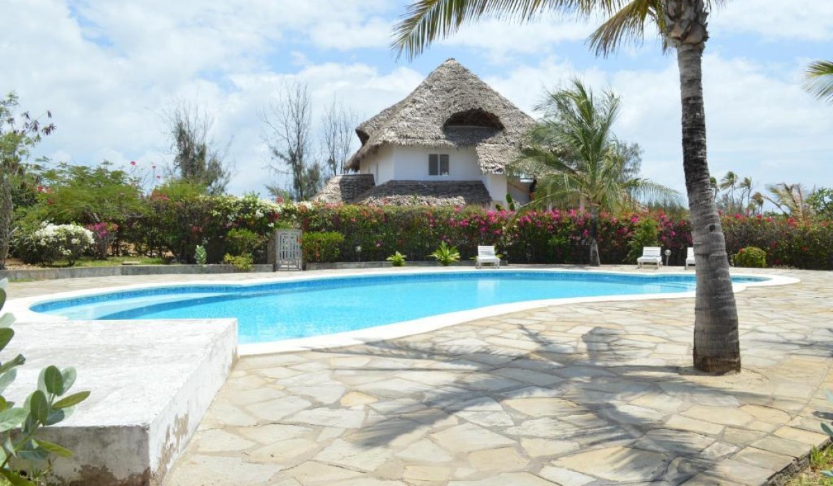 Pole Pole Beach House - Immagine 8