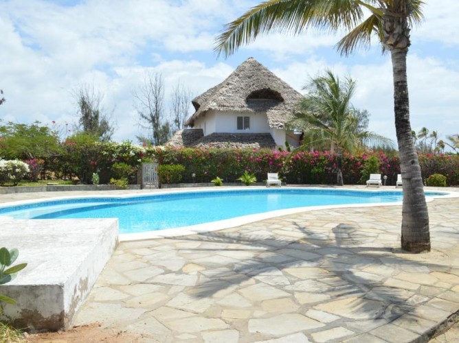 Pole Pole Beach House - Immagine 8