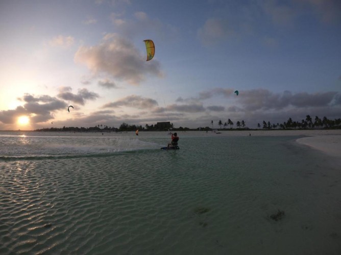 Pole Pole Beach House - Immagine 10