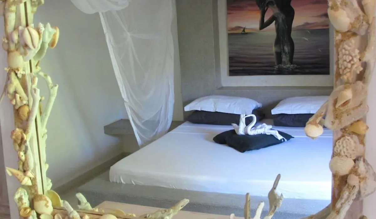 Deluxe Villa With Garden / Pool With Service Staff 150mt From the sea - Immagine 2