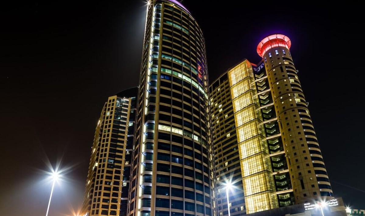 Grand Millennium Al Wahda Residence - Immagine 1