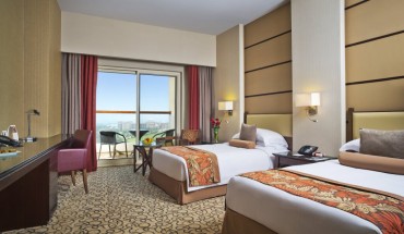 Khalidiya Palace Rayhaan by Rotana Hotel