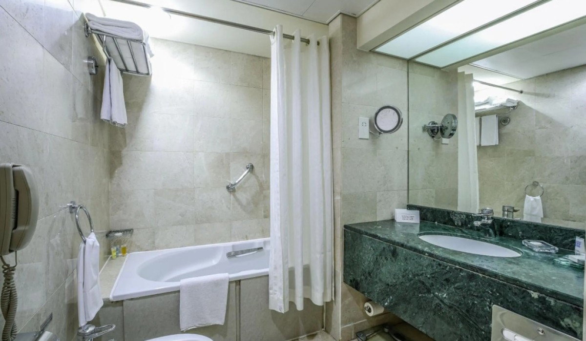 Millennium Downtown Abu Dhabi - Immagine 10