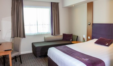 Premier Inn Abu Dhabi Airport (Business Park) Premier Inn Abu Dhabi Airport (Business Park)