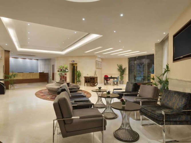 Ramada by Wyndham Abu Dhabi Corniche - Immagine 1