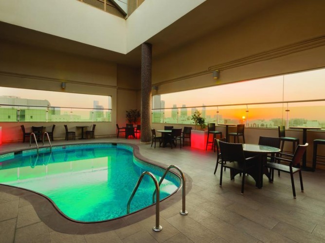 Ramada by Wyndham Abu Dhabi Downtown - Immagine 2