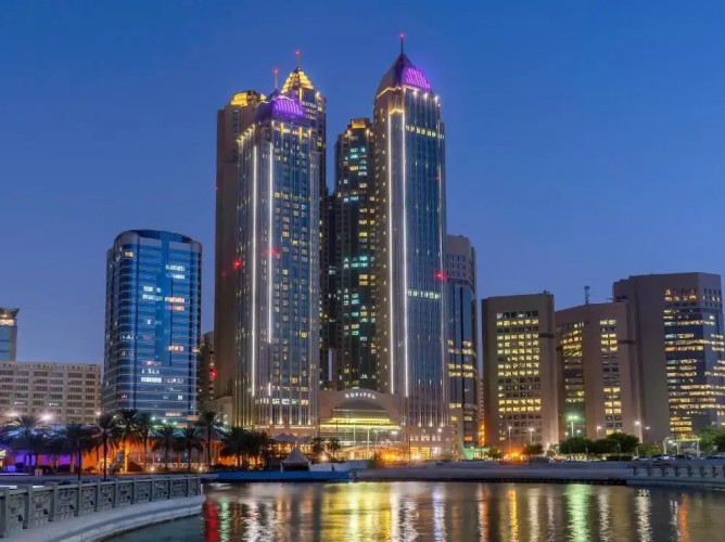 Sofitel Abu Dhabi Corniche Hotel - Immagine 1