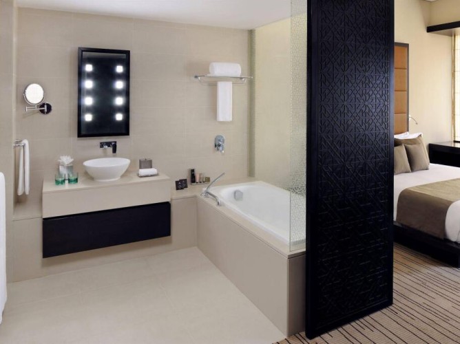 Southern Sun Abu Dhabi Hotel - Immagine 4