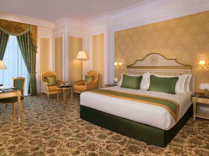 Royal Rose Abu Dhabi, a Curio by Hilton Affiliated Hotel - Immagine 6