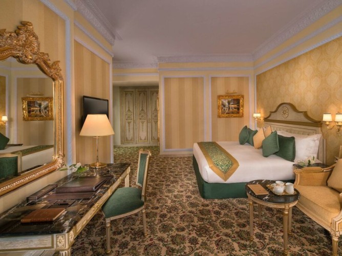 Royal Rose Abu Dhabi, a Curio by Hilton Affiliated Hotel - Immagine 7