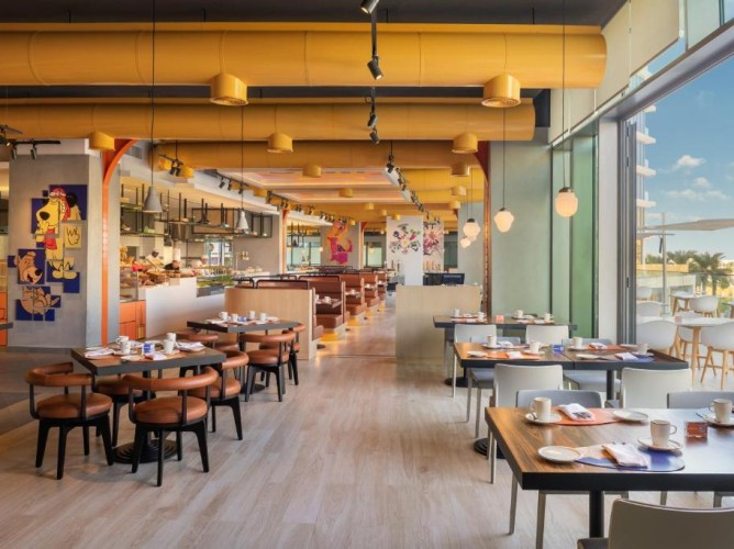 The WB Abu Dhabi, Curio Collection by Hilton Hotel - Immagine 9