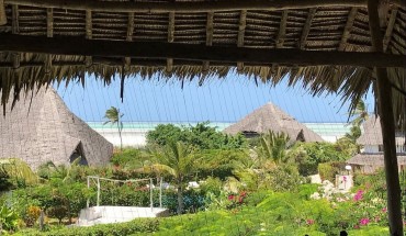 Pole Pole Beach House