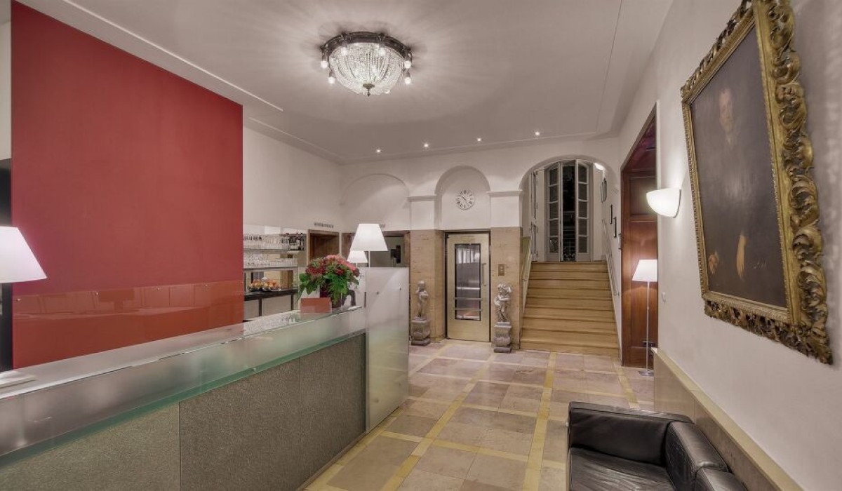 Alpen Hotel München - Immagine 2