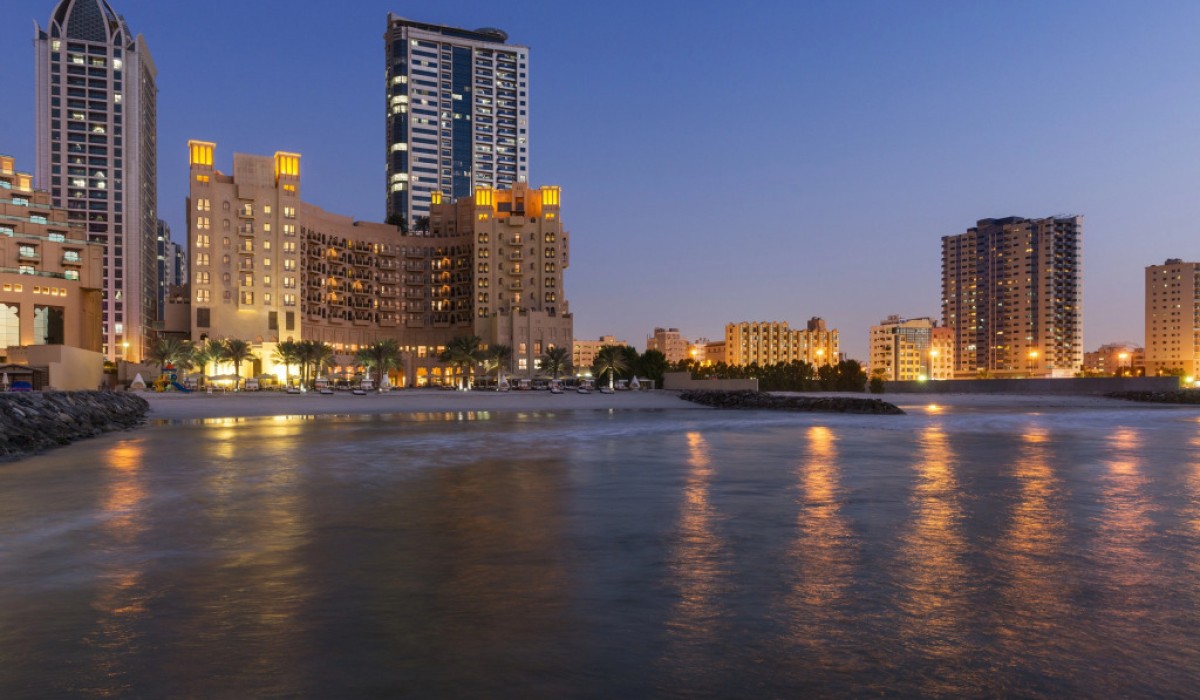 Bahi Ajman Palace Hotel - Immagine 3