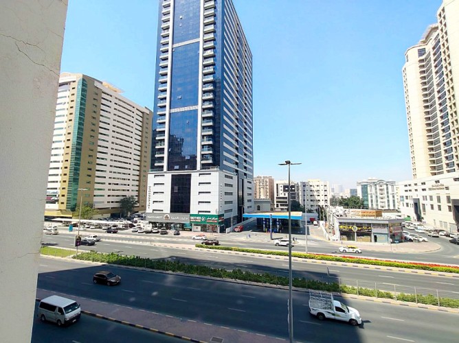 Ajman Family AIDEN Premium VIP Apart-hotel - Immagine 1