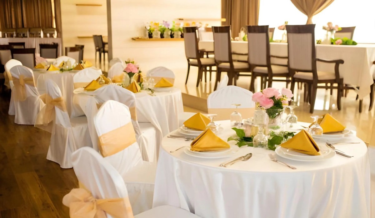 Ewan Ajman Suites Hotel - Immagine 7