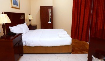 Onyx Hotel Apartments