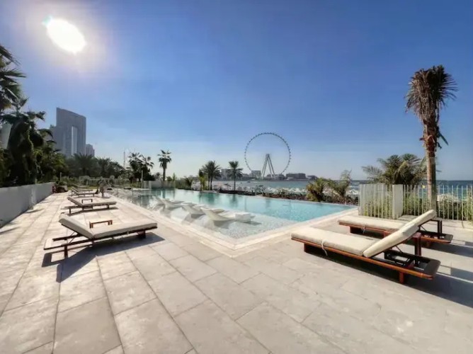 La Vie 1BR on JBR with Private Beach Dubai Apartments - Immagine 7