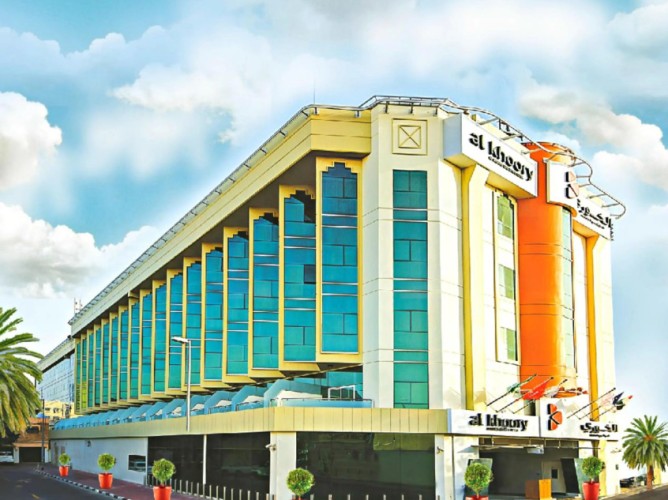 Al Khoory Executive Hotel - Immagine 1