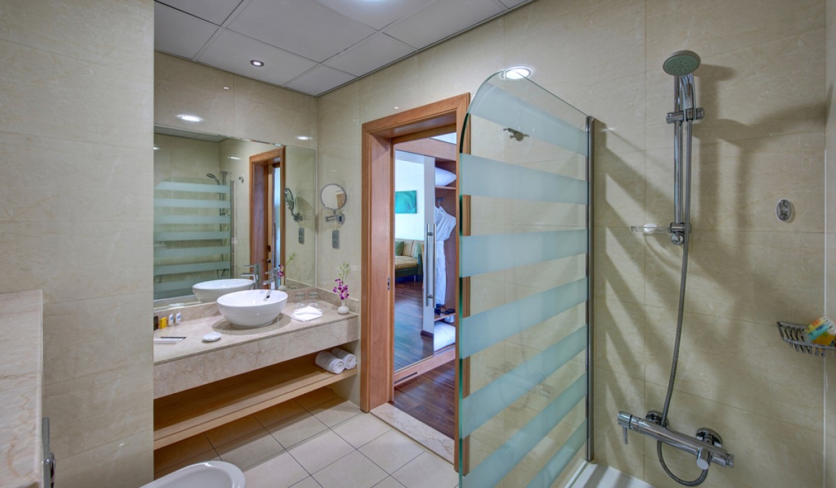 Al Khoory Executive Hotel - Immagine 9