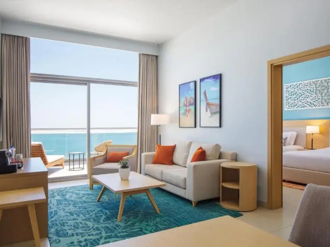 Centara Mirage Beach Resort Dubai - Immagine 3