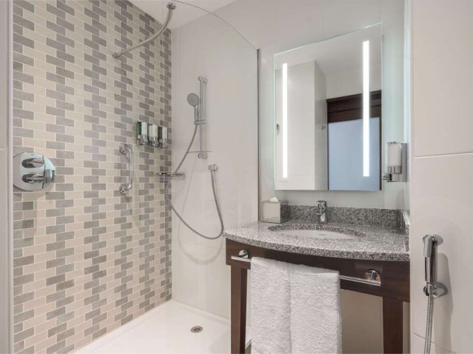Hampton by Hilton Dubai Al Barsha - Immagine 8