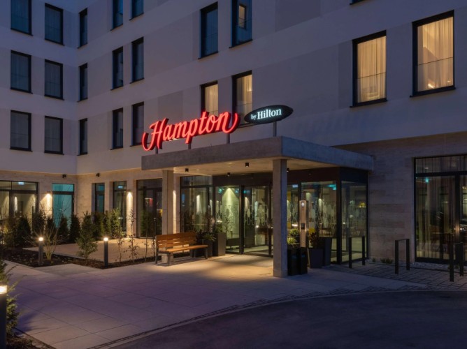 Hampton by Hilton Munich City North - Immagine 1