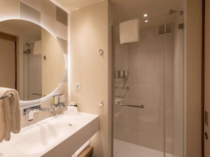 Hampton by Hilton Munich City North - Immagine 9
