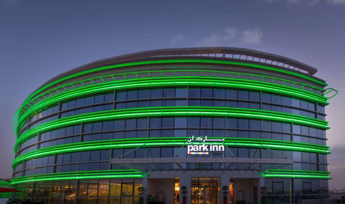 Park Inn by Radisson Dubai Motor City - Immagine 1