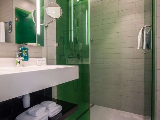 Park Inn by Radisson Dubai Motor City - Immagine 7