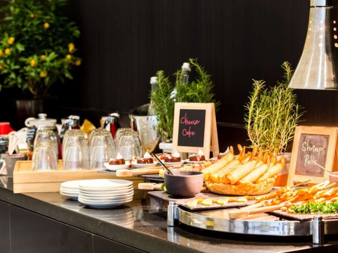 Park Inn by Radisson Dubai Motor City - Immagine 9