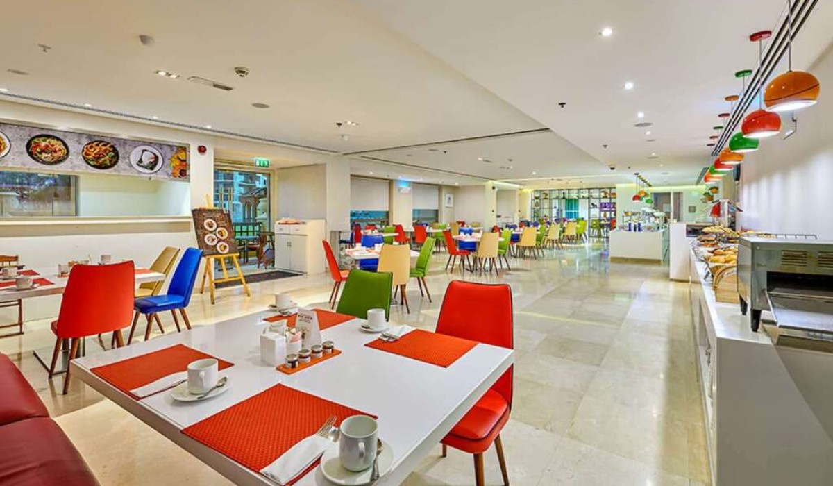 Ramada Hotel & Suites by Wyndham JBR - Immagine 9