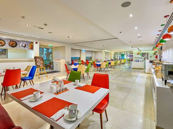 Ramada Hotel & Suites by Wyndham JBR - Immagine 9