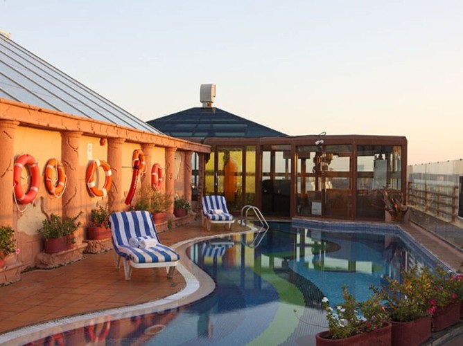 Sea View Hotel - Immagine 1