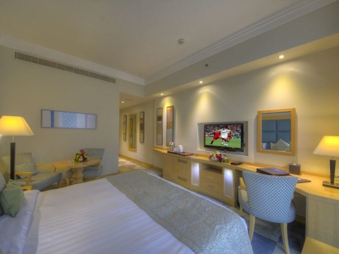 The leela Hotel - Immagine 8