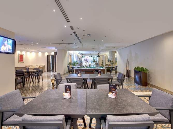 Two Seasons Hotel & Apartments - Immagine 5