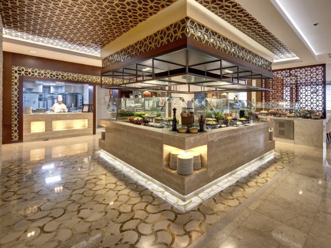 Two Seasons Hotel & Apartments - Immagine 6