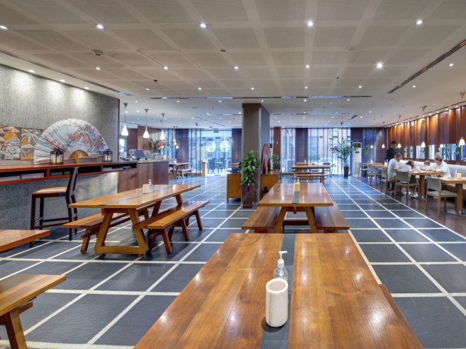 Two Seasons Hotel & Apartments - Immagine 9