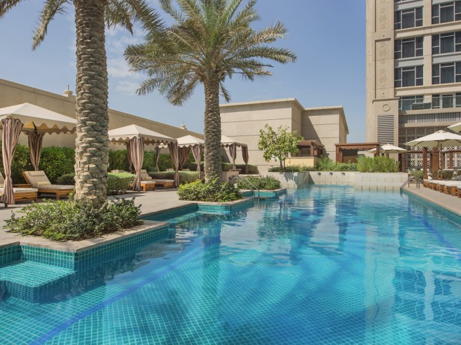 Hilton Dubai Al Habtoor City - Immagine 2