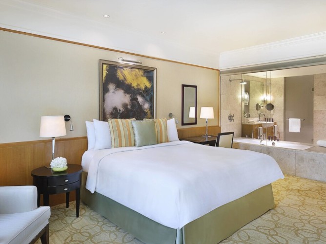 The Ritz-Carlton Executive Residences - Immagine 9