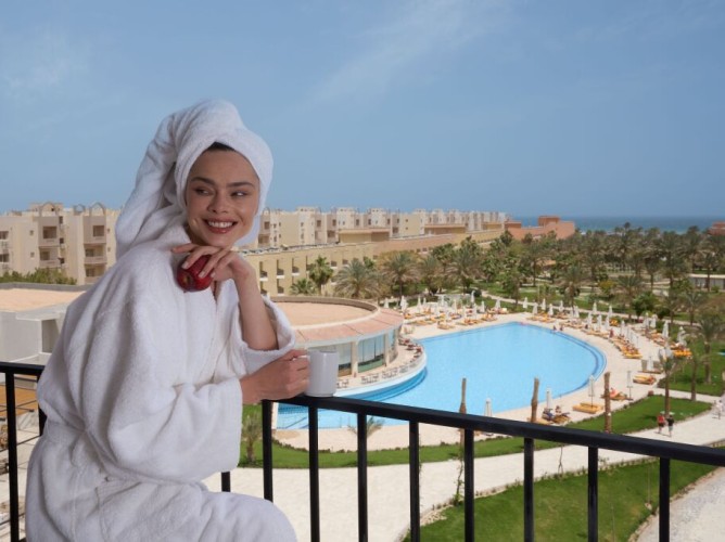 Three Corners Sunny Beach Resort - Immagine 7