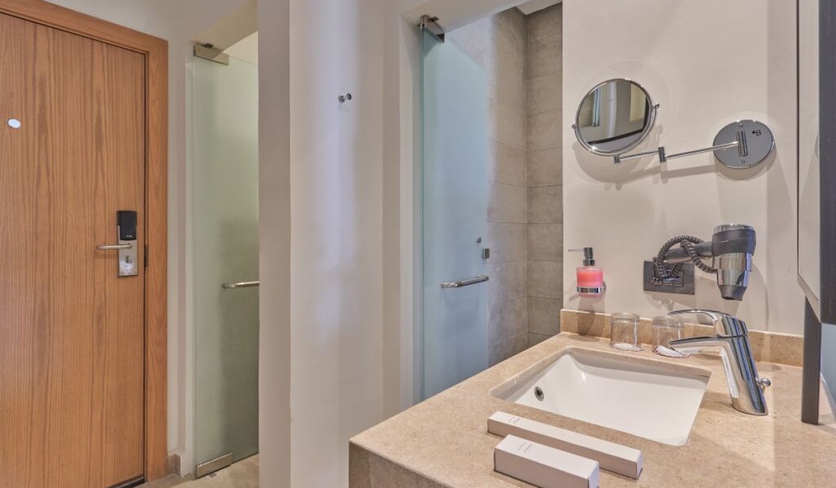 Three Corners Sunny Beach Resort - Immagine 8