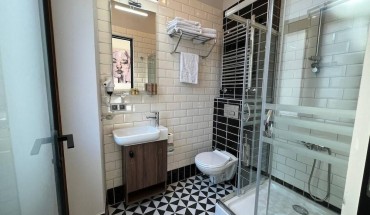 Rafinn Hotel Rafinn Hotel