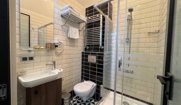 Rafinn Hotel Rafinn Hotel